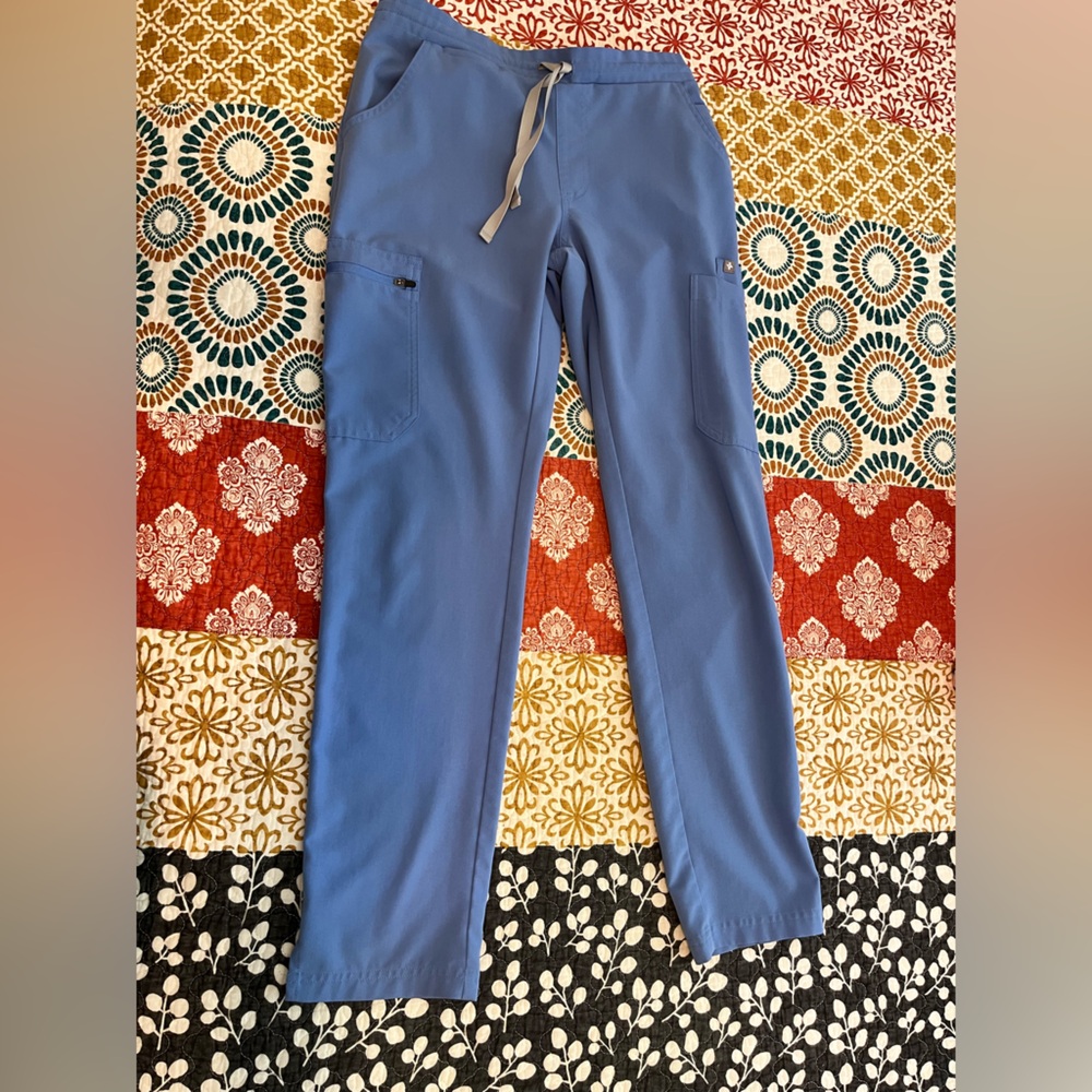 FIGS Yola Technical Collection Women’s Scrub Pants